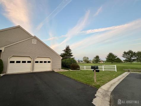 3 William Penn Court Monroe NJ 08831