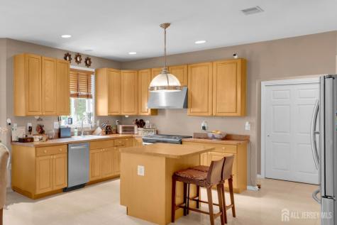 47 Lori Street Monroe NJ 08831