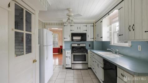 215 Fairfield Avenue Middlesex NJ 08846