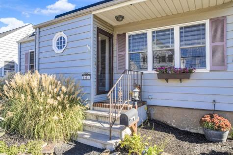 104 Boehmhurst Avenue Sayreville NJ 08872
