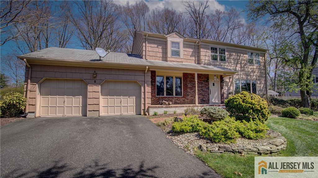 8 Valley Forge Drive East Brunswick NJ 08816