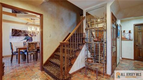 8 Valley Forge Drive East Brunswick NJ 08816