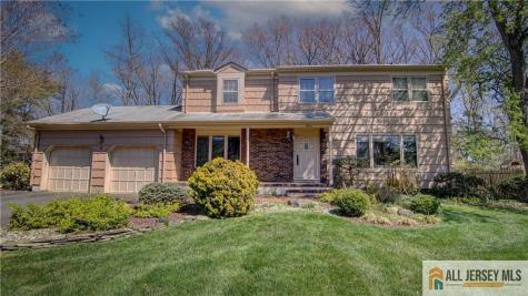 8 Valley Forge Drive East Brunswick NJ 08816