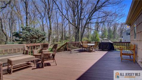 8 Valley Forge Drive East Brunswick NJ 08816