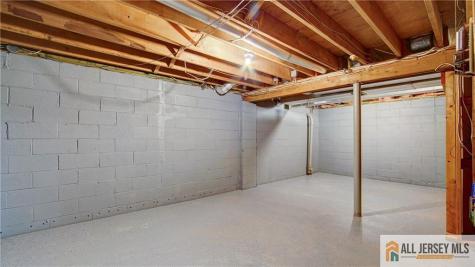 8 Valley Forge Drive East Brunswick NJ 08816