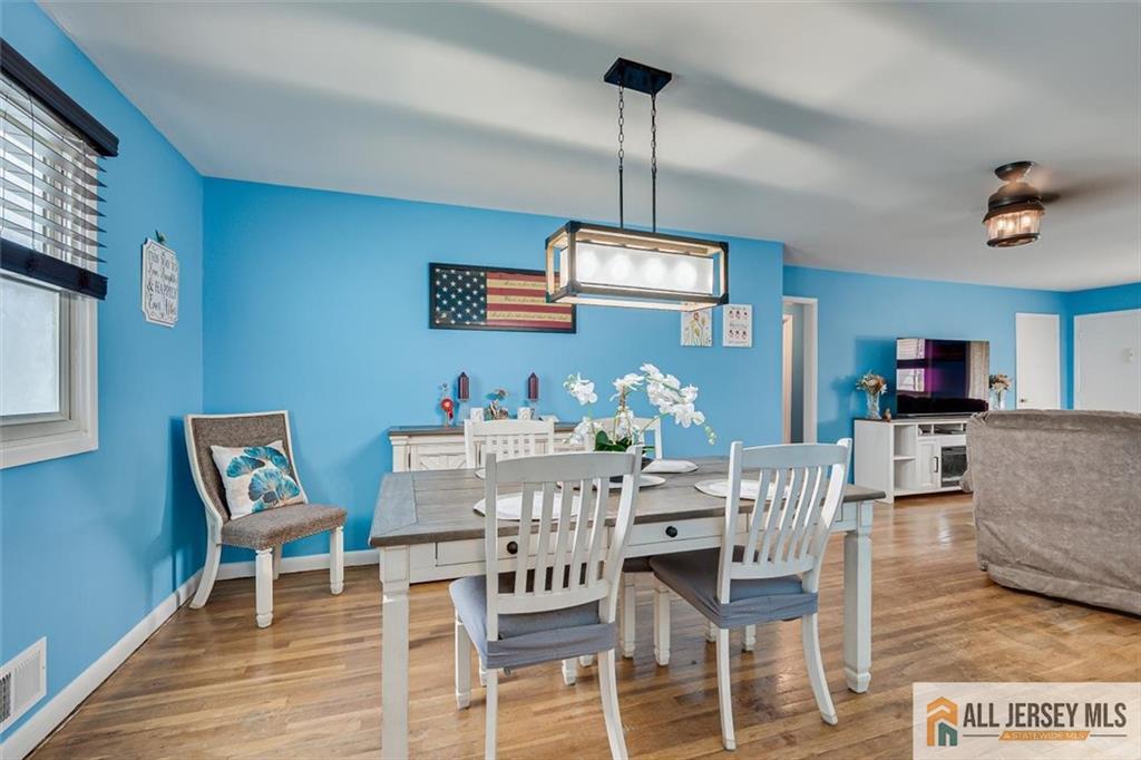 66 Preston Road Colonia NJ 07067