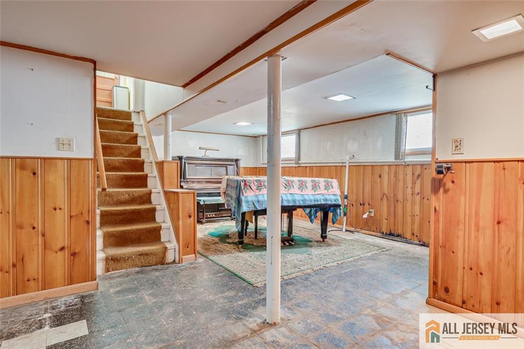 66 Preston Road Colonia NJ 07067