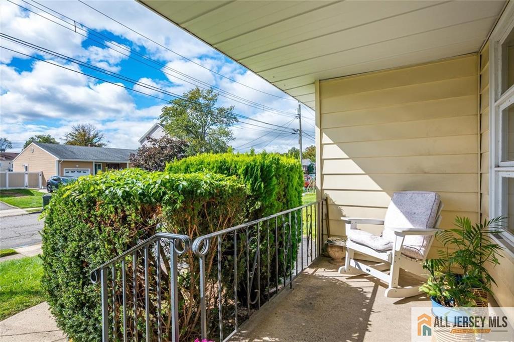 66 Preston Road Colonia NJ 07067
