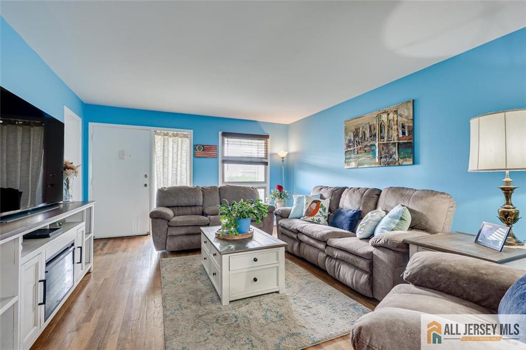 66 Preston Road Colonia NJ 07067