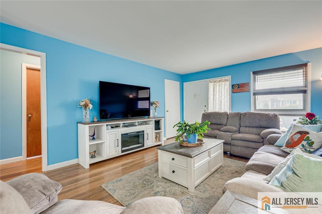 66 Preston Road Colonia NJ 07067