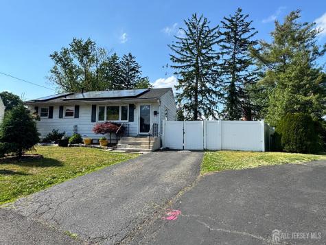 4 Rocky Brook Court Hightstown NJ 08520