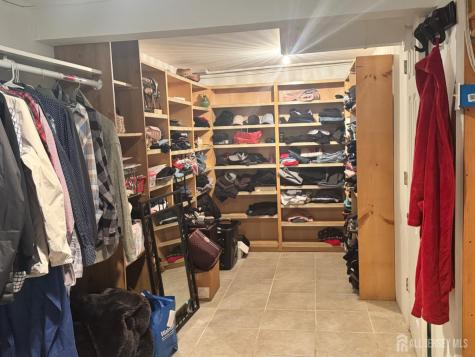 4 Rocky Brook Court Hightstown NJ 08520
