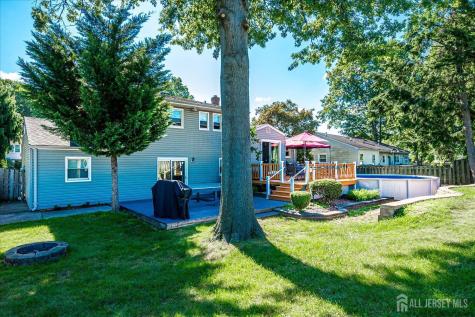 27 Eileen Way Edison NJ 08837