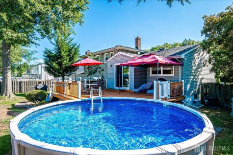 27 Eileen Way Edison NJ 08837