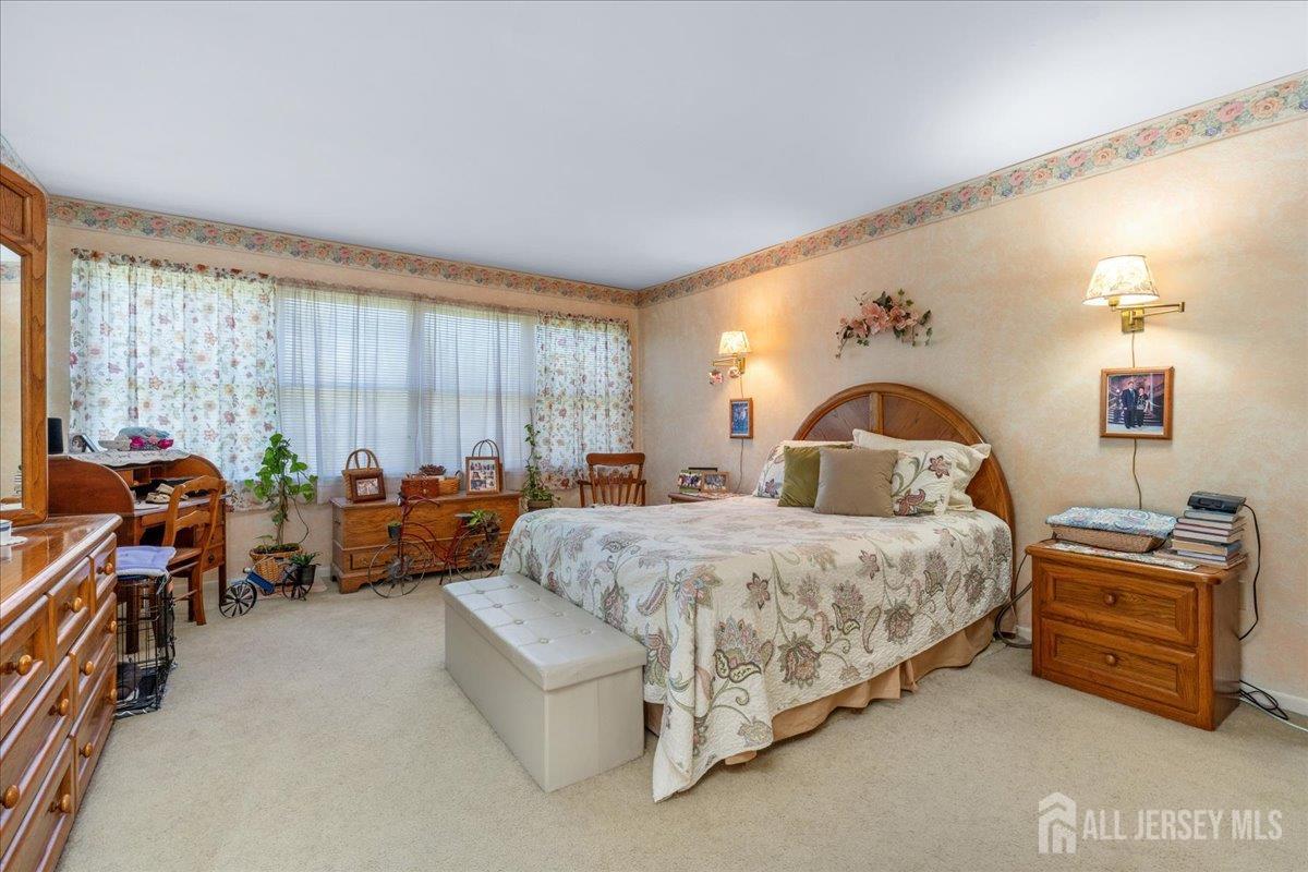 37 Flemming Drive Hillsborough NJ 08844