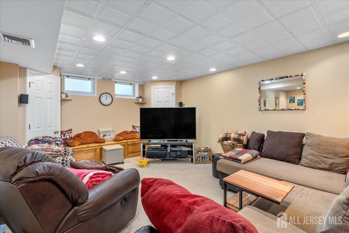 37 Flemming Drive Hillsborough NJ 08844