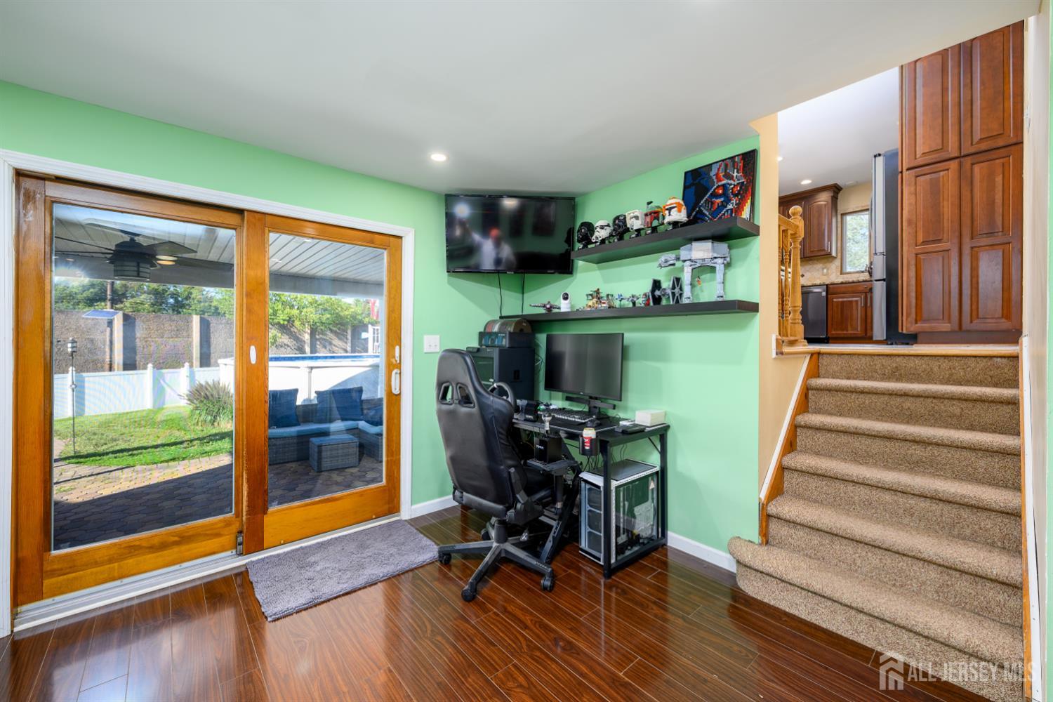 41 Wilson Drive Fords NJ 08863