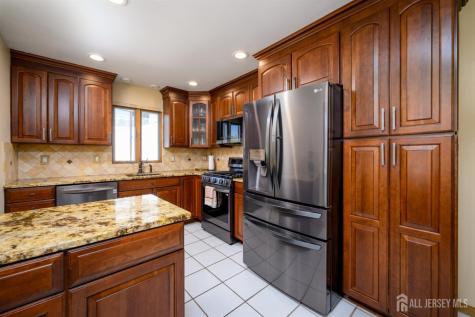 41 Wilson Drive Fords NJ 08863