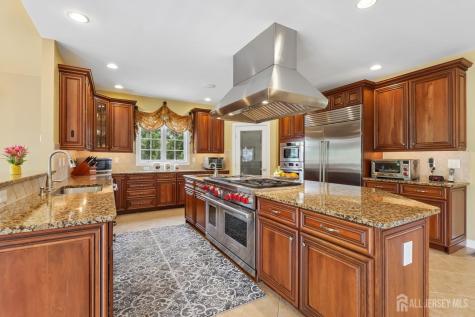 3 Windhaven Court Monroe NJ 08831