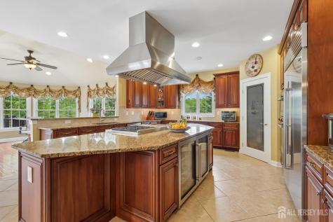 3 Windhaven Court Monroe NJ 08831