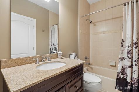 3 Windhaven Court Monroe NJ 08831
