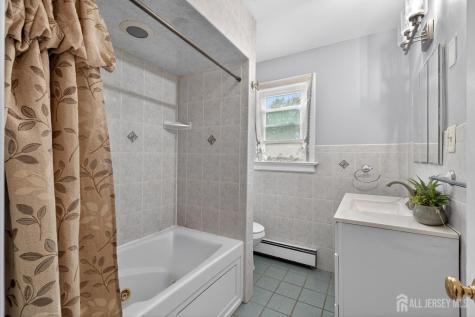 2 Lillian Terrace Woodbridge Proper NJ 07095