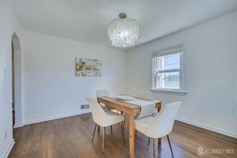 41 Lake Avenue Metuchen NJ 08840