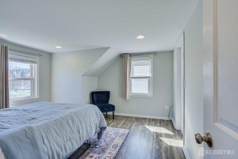 41 Lake Avenue Metuchen NJ 08840