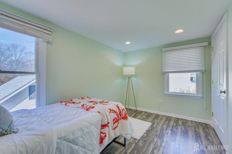 41 Lake Avenue Metuchen NJ 08840