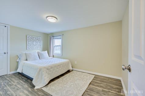 41 Lake Avenue Metuchen NJ 08840