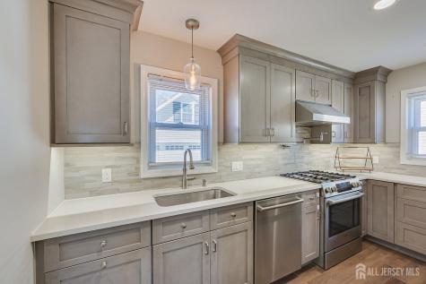 41 Lake Avenue Metuchen NJ 08840