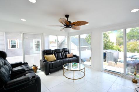 89 SE Rose Street Wood-Ridge NJ 07075