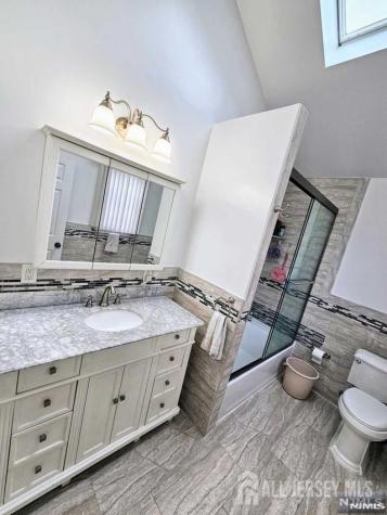 89 SE Rose Street Wood-Ridge NJ 07075