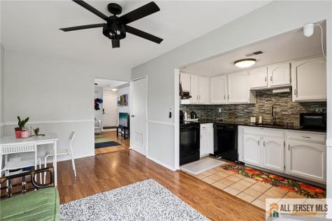 0-70-1 Prospect Street Metuchen NJ 08840
