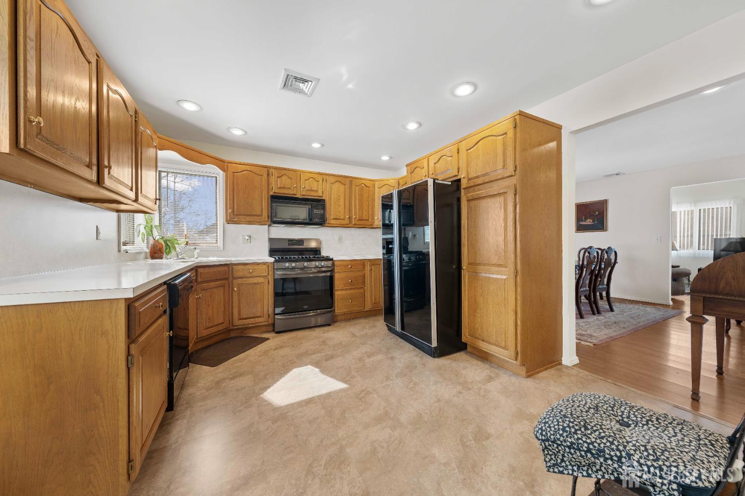 932 Beatrice Parkway Edison NJ 08820