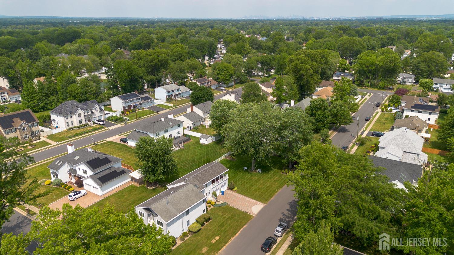 932 Beatrice Parkway Edison NJ 08820