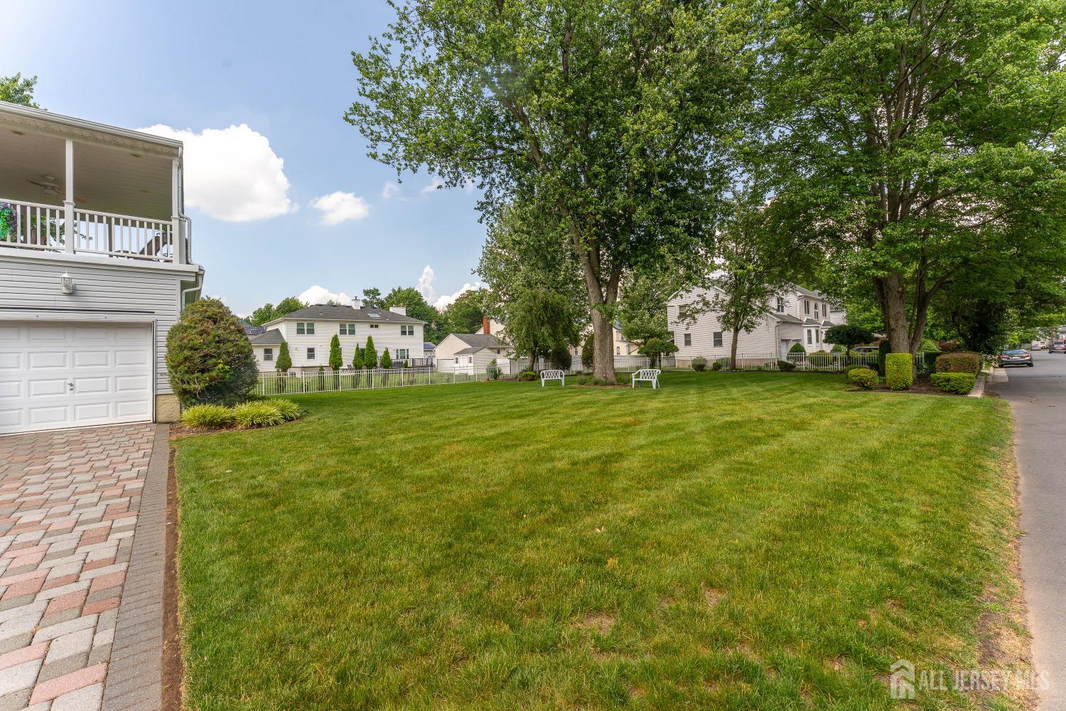 932 Beatrice Parkway Edison NJ 08820