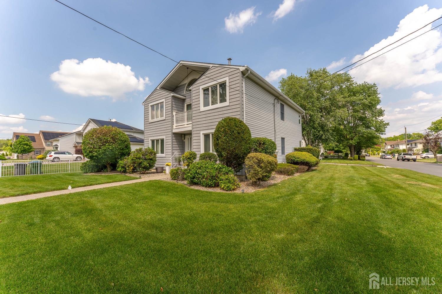 932 Beatrice Parkway Edison NJ 08820