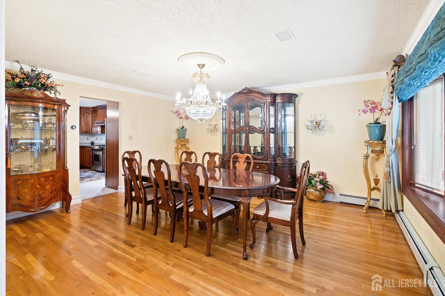 3 Anthony Avenue Edison NJ 08820