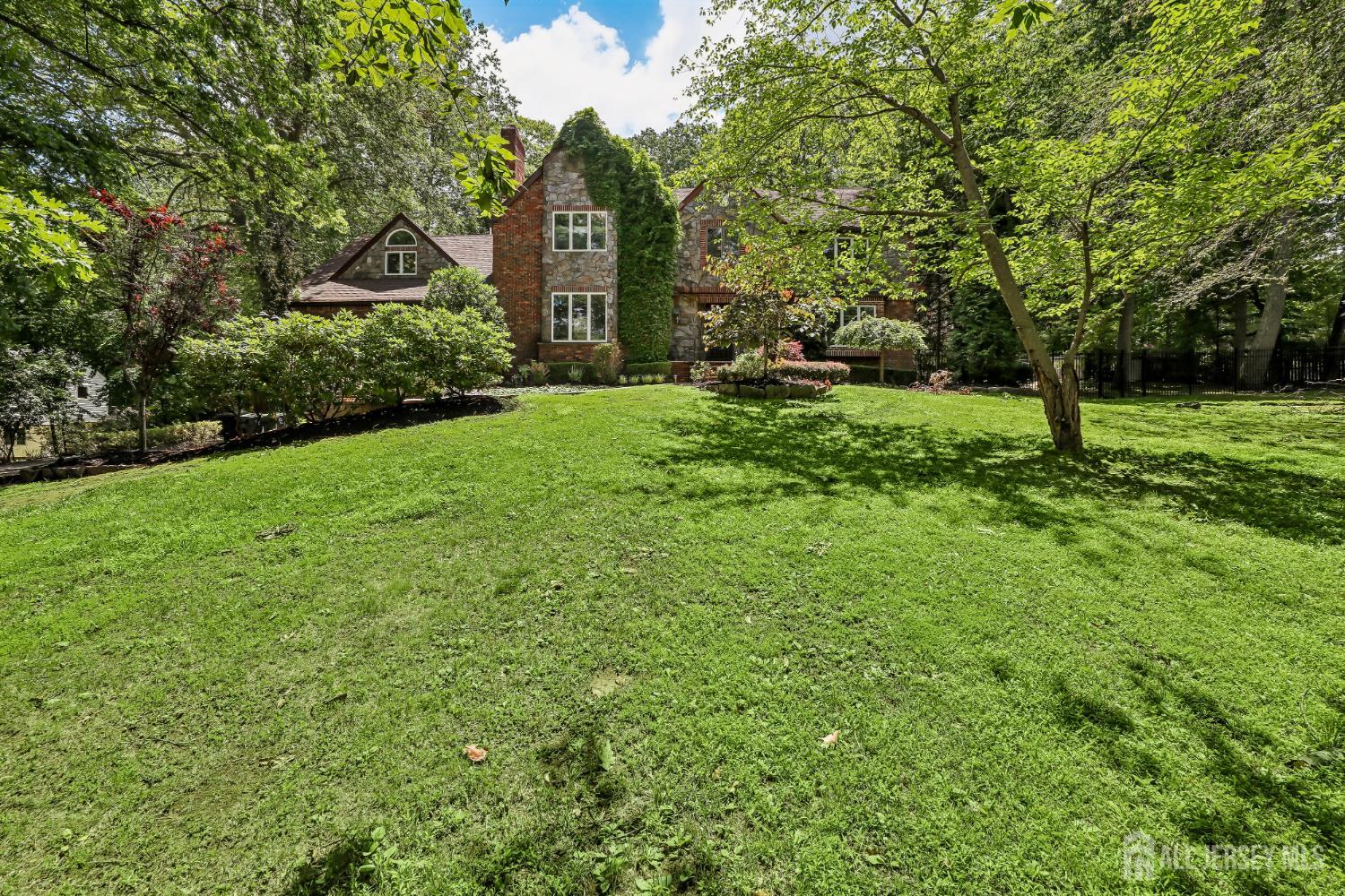 827 Holmdel Road Holmdel NJ 07733