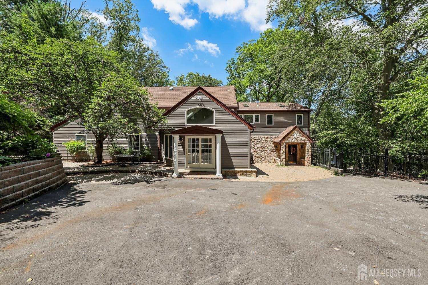 827 Holmdel Road Holmdel NJ 07733