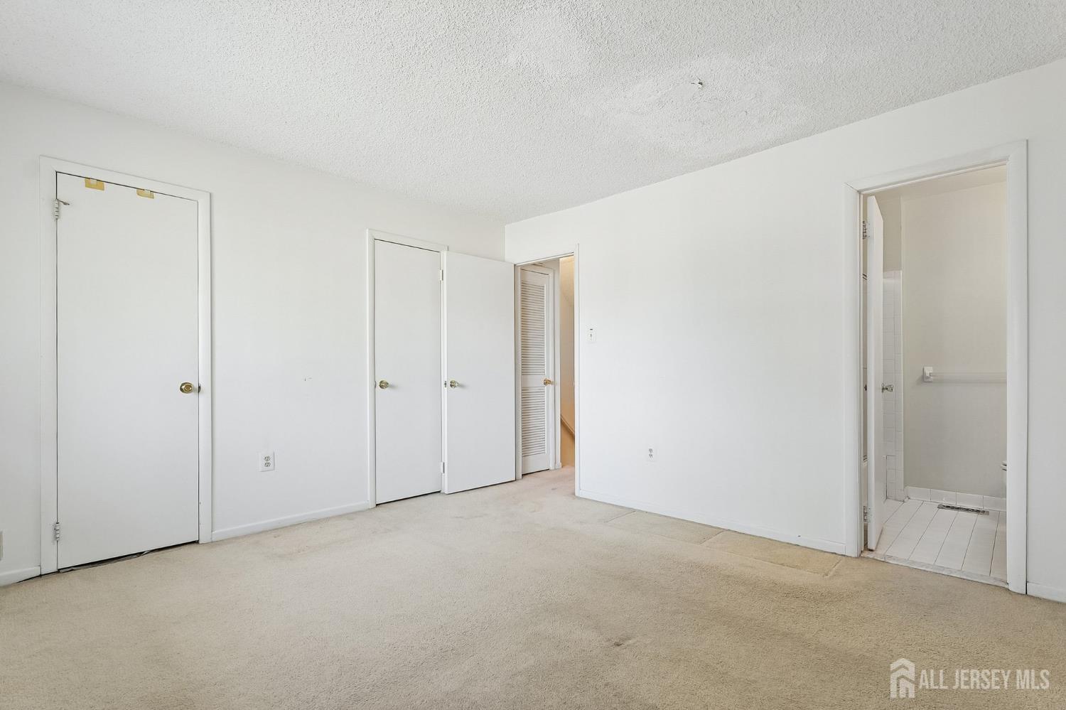 265 Hampshire Drive Plainsboro NJ 08536