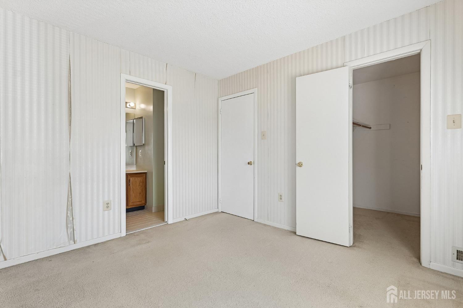 265 Hampshire Drive Plainsboro NJ 08536