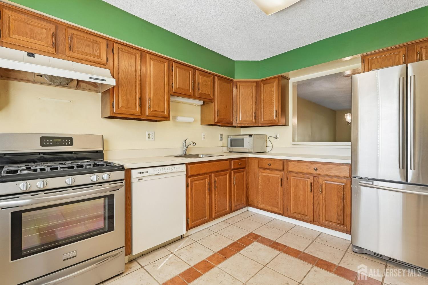 265 Hampshire Drive Plainsboro NJ 08536