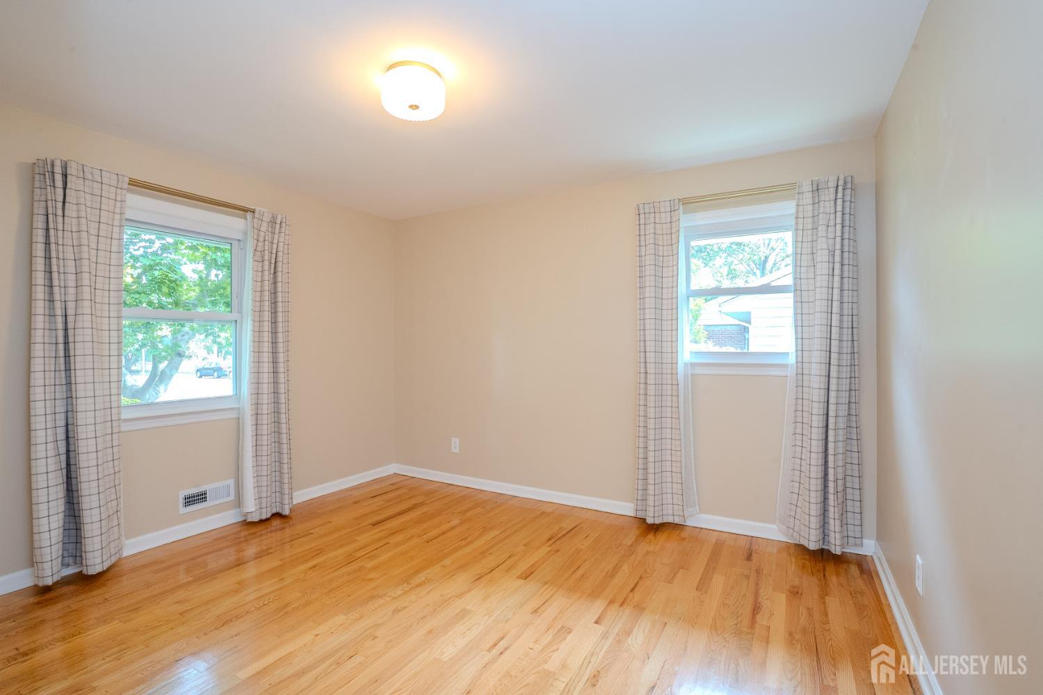 113 Springcrest Drive Hightstown NJ 08520