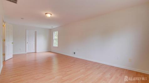 109 Woodland Drive Aberdeen NJ 07747