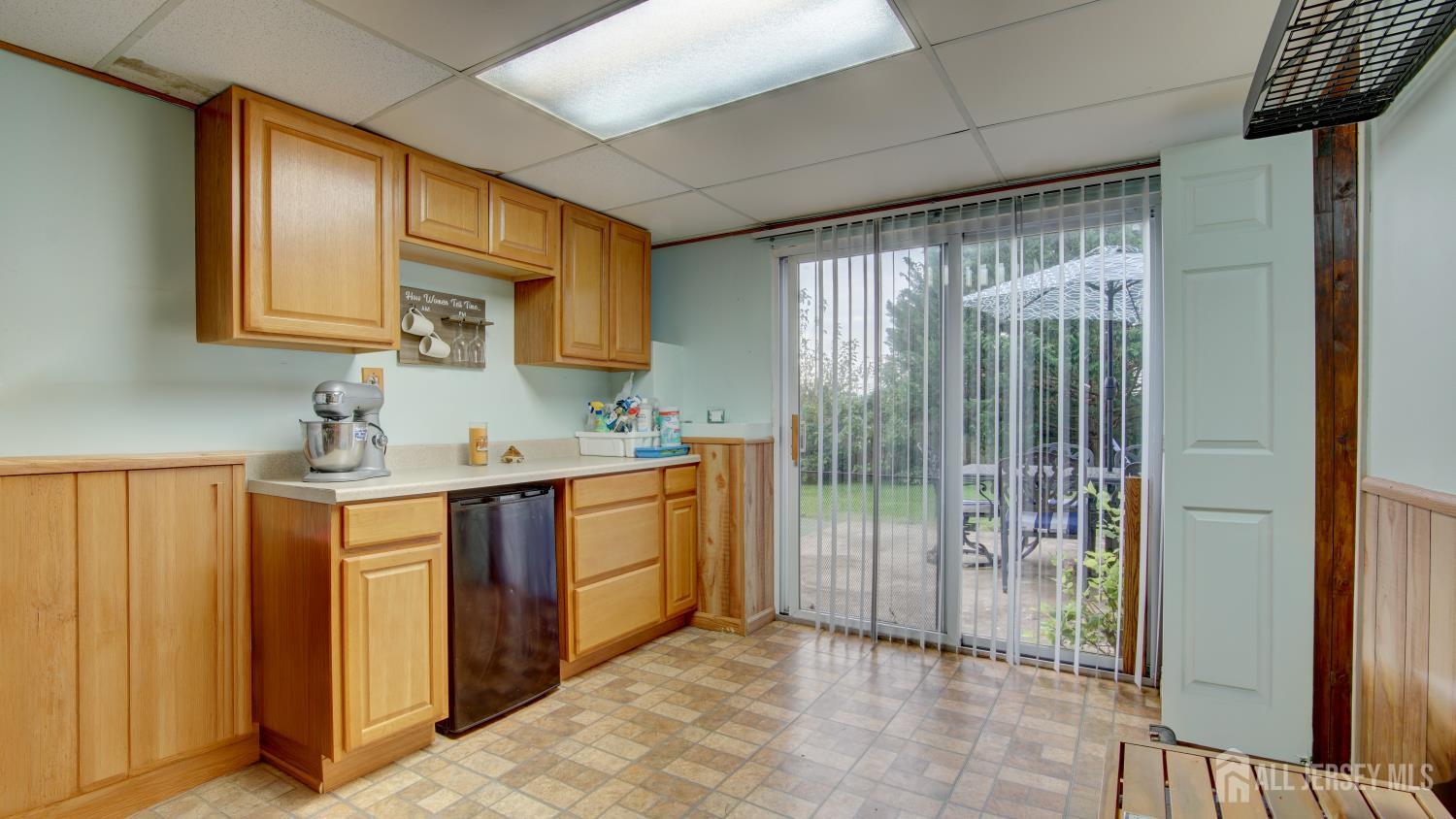 187 Old Stage Road Spotswood NJ 08884