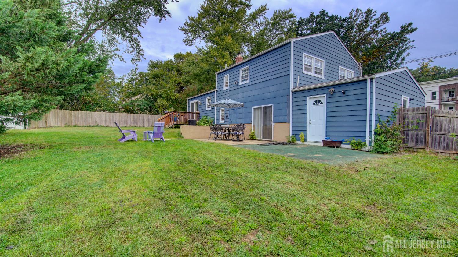 187 Old Stage Road Spotswood NJ 08884