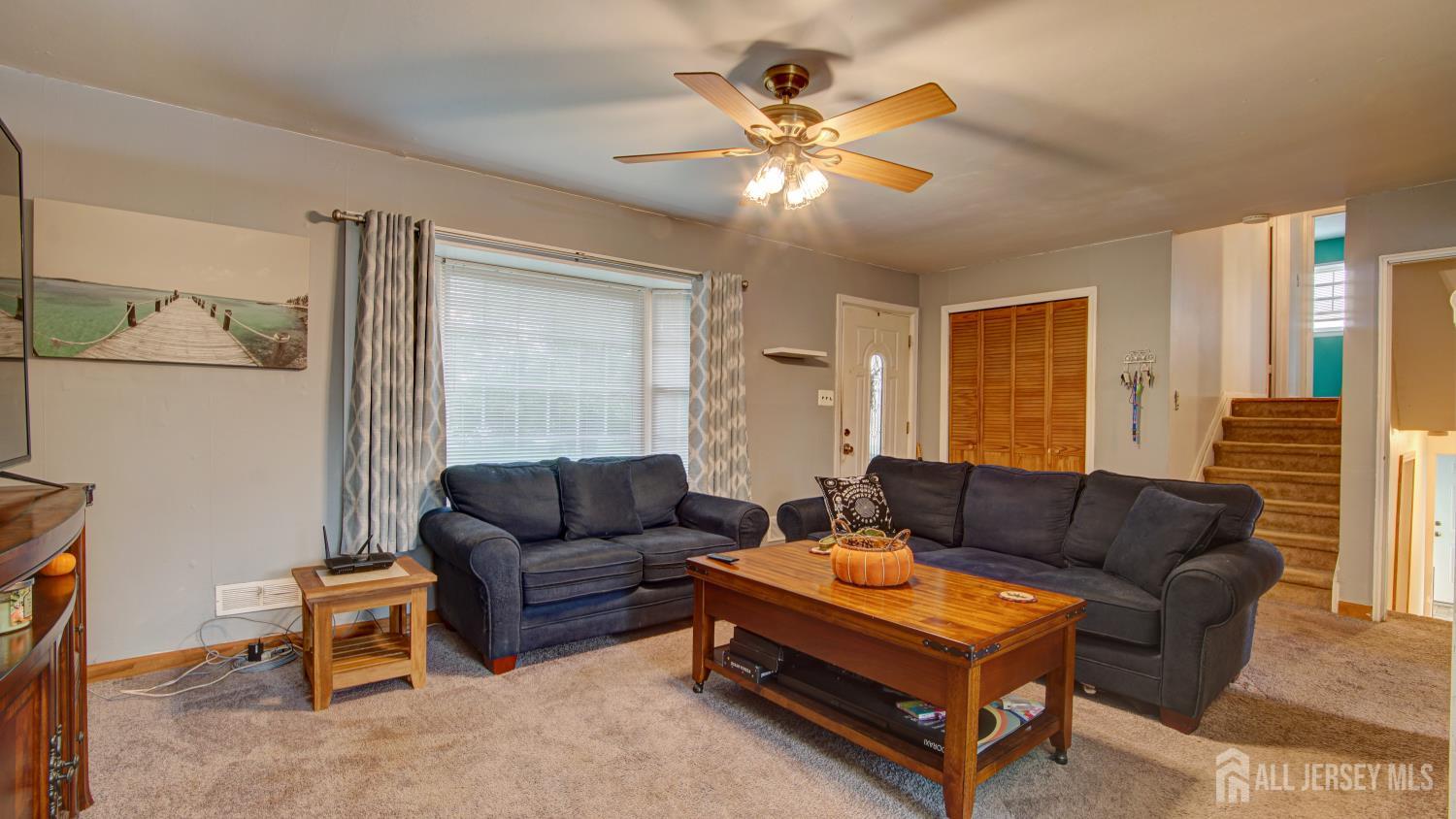 187 Old Stage Road Spotswood NJ 08884