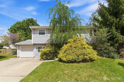 1363 E Peoria Place North Brunswick NJ 08902